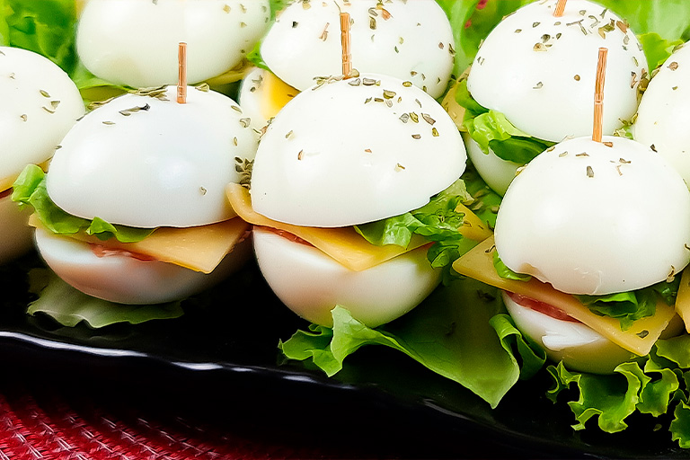 Faça ovos assim da próxima vez, rápido e delicioso!